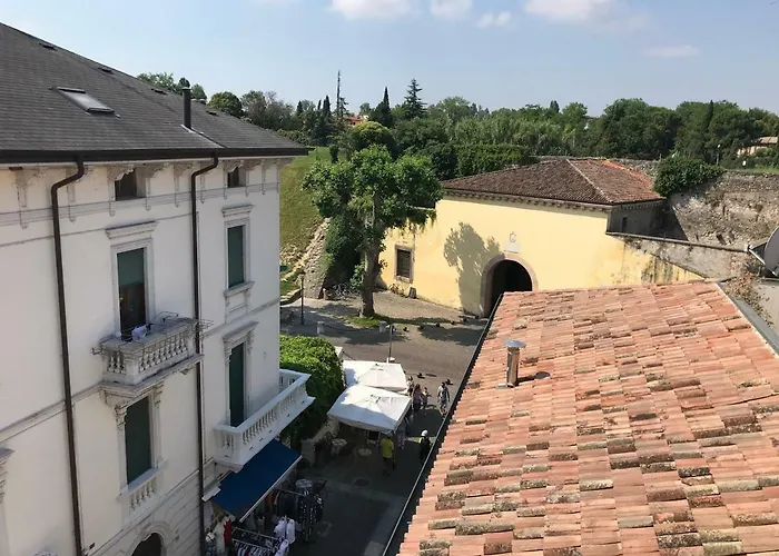 Anfite Aleardi Apartman