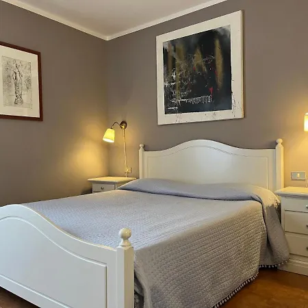 Anfite Aleardi Apartman *