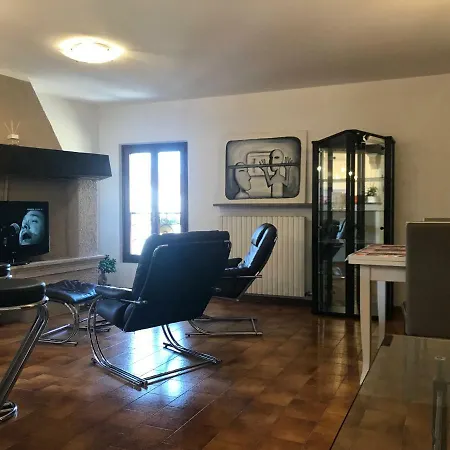 Apartman Anfite Aleardi *