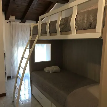 Anfite Aleardi Apartman Peschiera del Garda